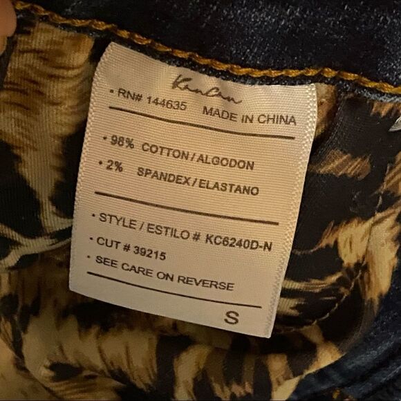 Kancan Leopard Pocket Frayed Distressed Denim Shorts Size Small - Picture 10 of 10